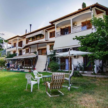 The Big Cypress Apartments Apolpaina Екстериор снимка
