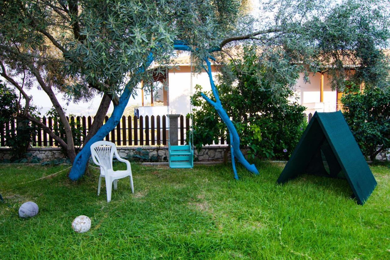The Big Cypress Apartments Apolpaina Екстериор снимка