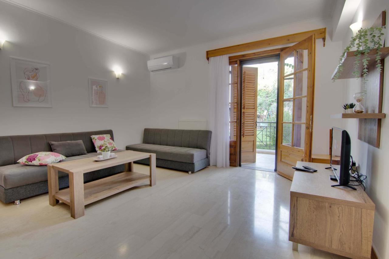 The Big Cypress Apartments Apolpaina Екстериор снимка